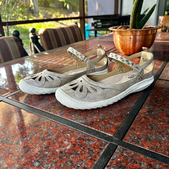 JBU by Jambu Hibiscus Casual Mary Jane Floral orthopedic comfort - Picture 2 of 12